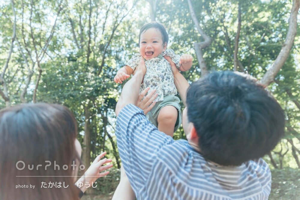 満面の笑みで高い高い