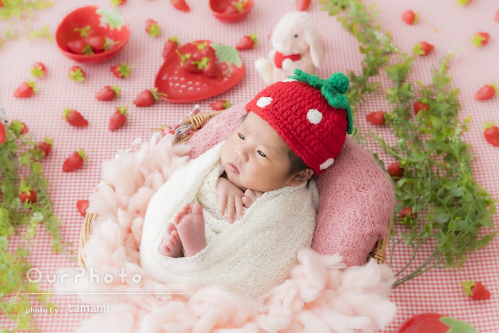 「とてもいい写真」1歳半のお兄ちゃんも一緒にニューボーンフォトの撮影
