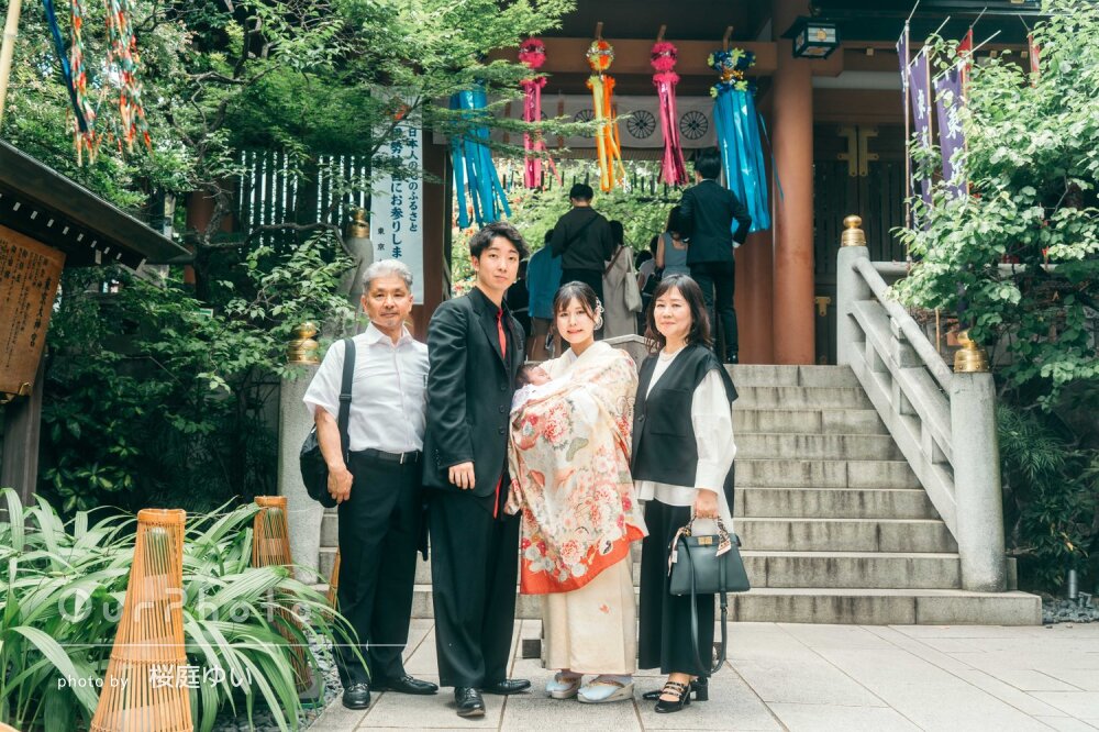 「とても素敵」祖父母と一緒に！ママも和装で女の子のお宮参りの撮影