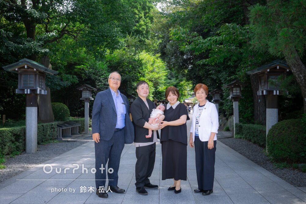 「知らないスポットもありとても新鮮」祖父母も笑顔で夏のお宮参りの撮影