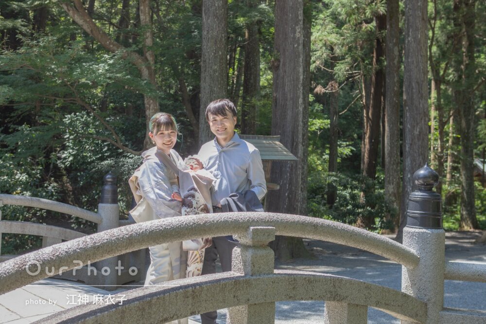 「新緑が映えていて素敵な写真ばかり」ママも和装で真夏のお宮参りの撮影
