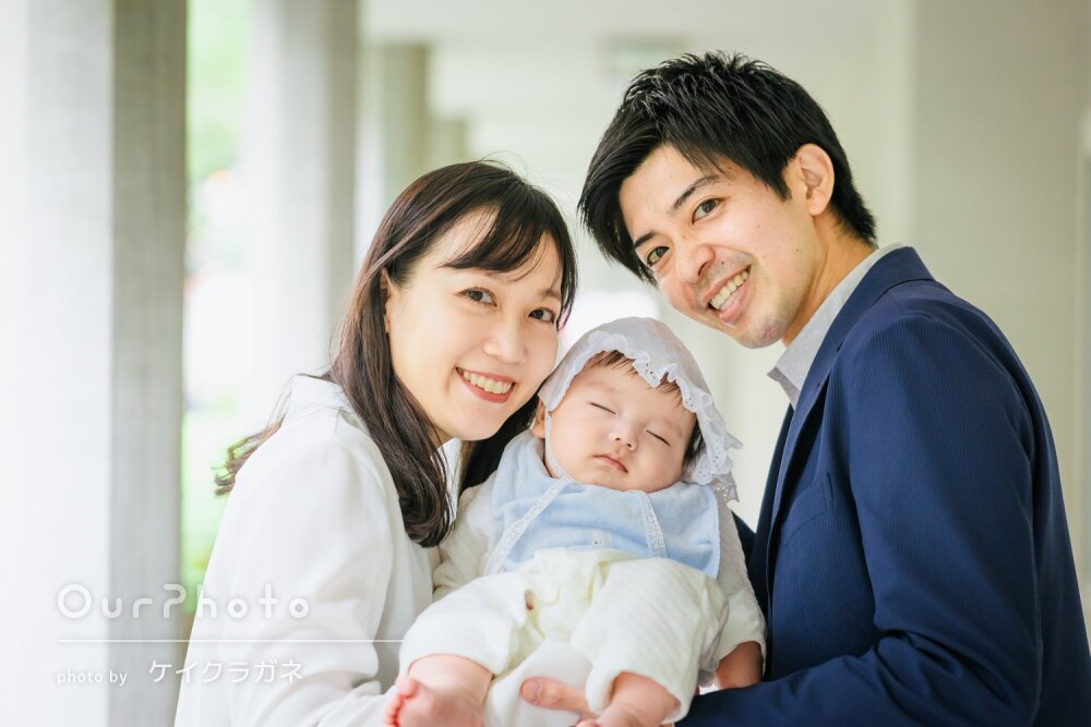 「自然な笑顔を引き出して」神社で祖父母とお宮参り＆お食い初めの撮影