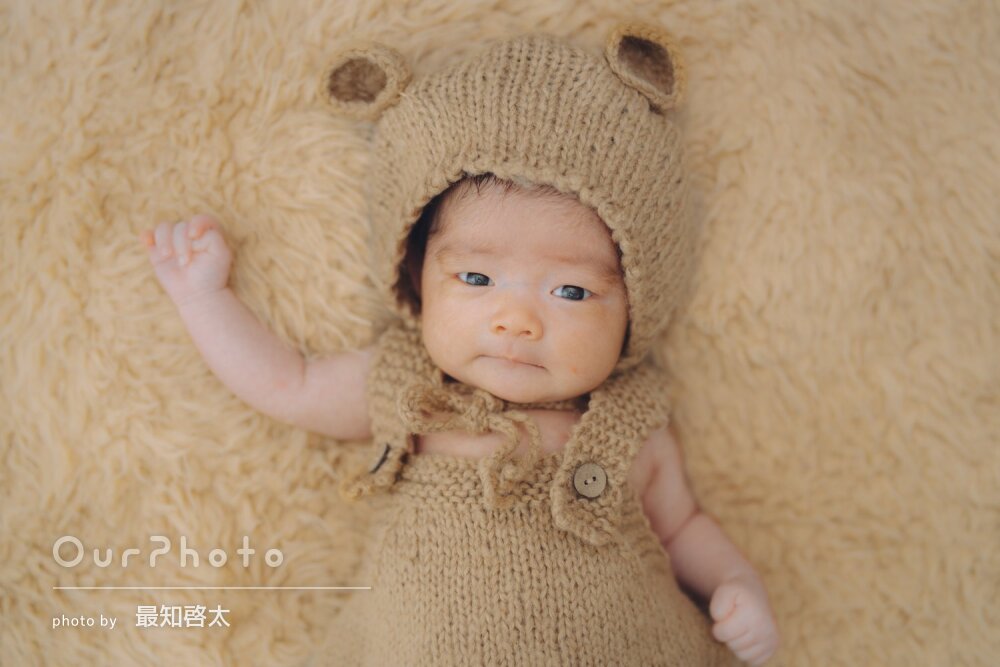 「家族一同楽しく」カメラ目線がかわいい！ニューボーンフォトの撮影