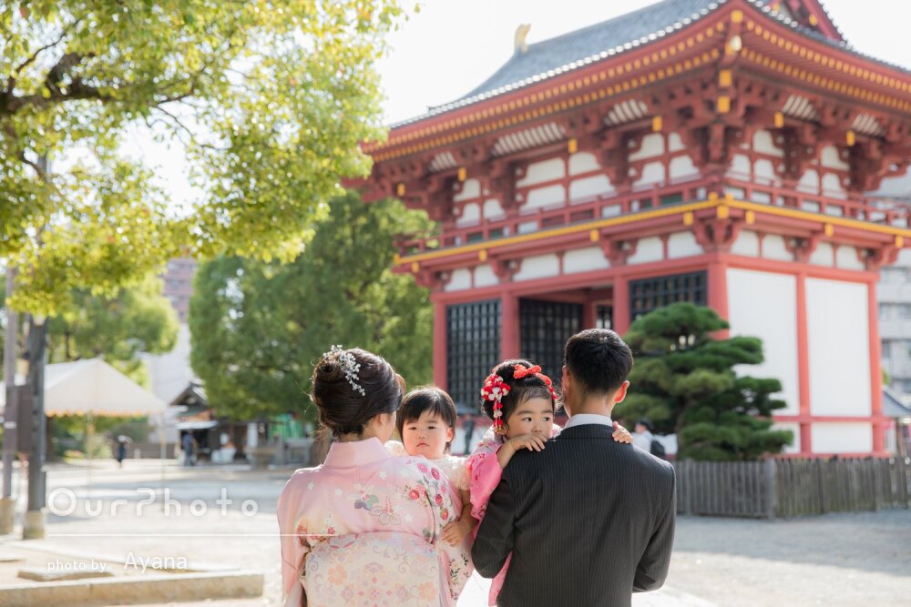 「良い瞬間をしっかり収めて」神社で愛らしい3歳女の子の七五三の撮影