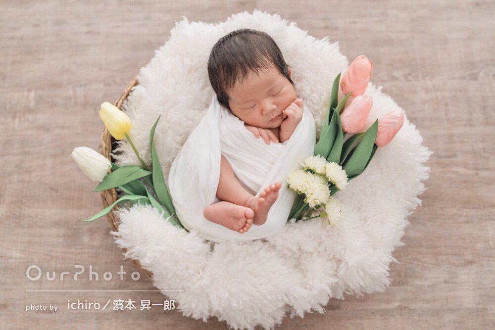 「お花をモチーフに撮影」自宅でオシャレなニューボーンフォトの撮影