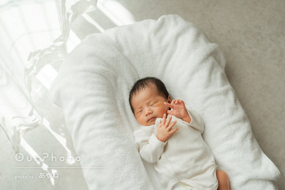 「気持ちに深く寄り添って」深い愛情を感じさせるニューボーンフォト撮影
