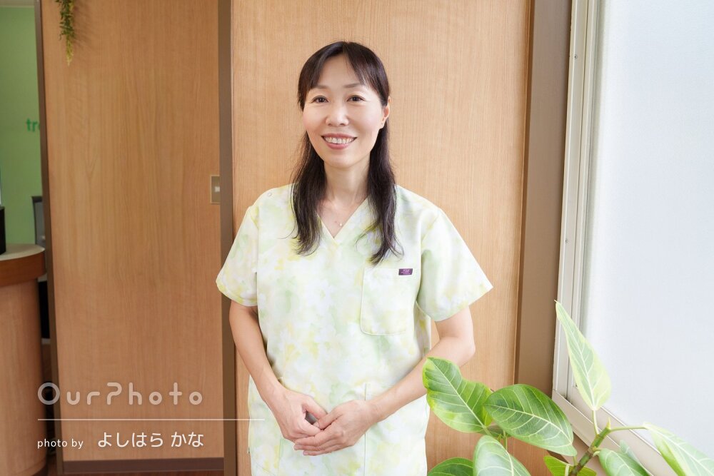 「とてもきれいに出来あがって」清潔感があり明るい雰囲気の法人写真撮影