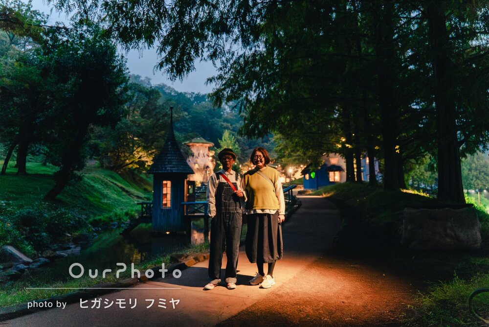 「どれも素敵な写真」幻想的な風景の中で仲睦まじいカップルフォトの撮影