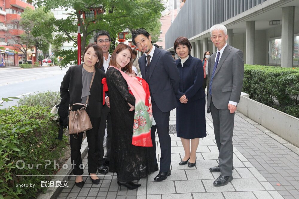 「素敵な写真として思い出に」両祖父母もそろって和やかなお宮参りの撮影