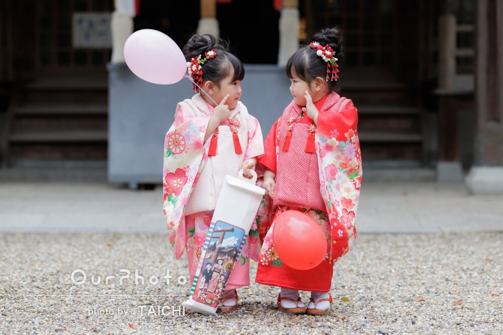 「家族に寄り添って」ふたり仲良く！愛らしい被布姿で3歳の七五三の撮影