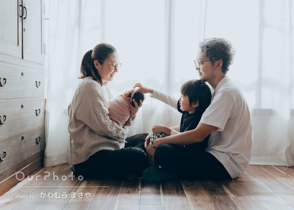 「どれもセンスが抜群」家族愛が詰まった自然体なニューボーンフォト撮影