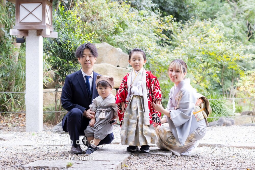 「明るくどれも大変素敵」赤の羽織がかっこいい！5歳の記念の七五三撮影