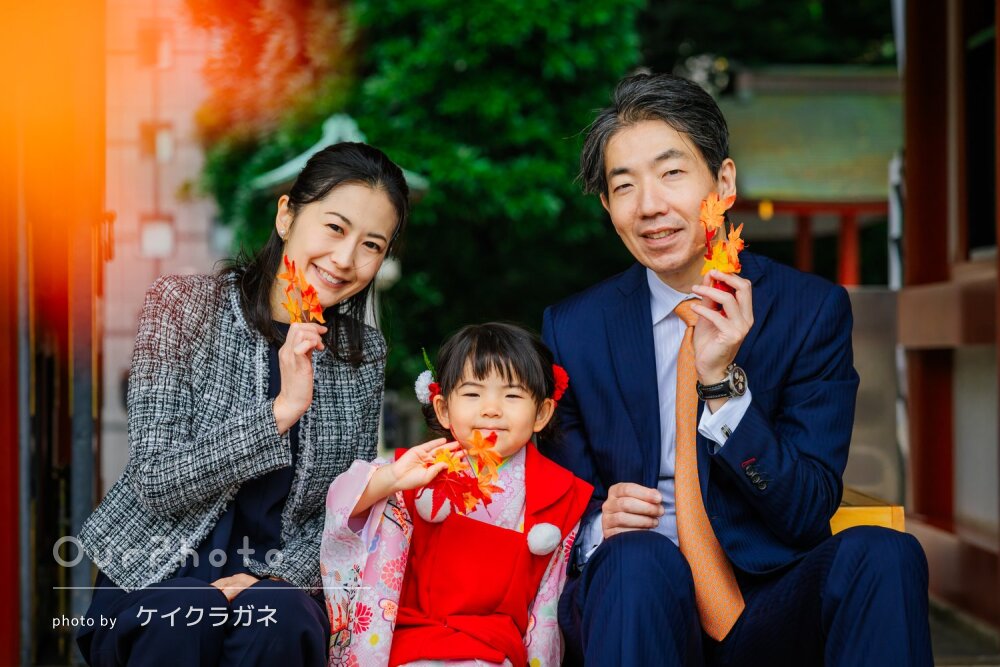 「参拝客が多い中でもスムーズ」女の子の自然な笑顔が可愛い七五三の撮影