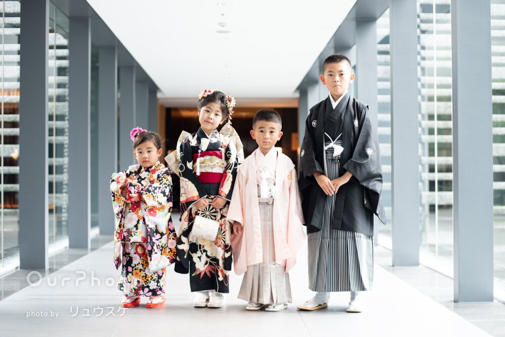 「満遍なく撮って」華やかな和装の四兄妹！祖父母も一緒に七五三の撮影