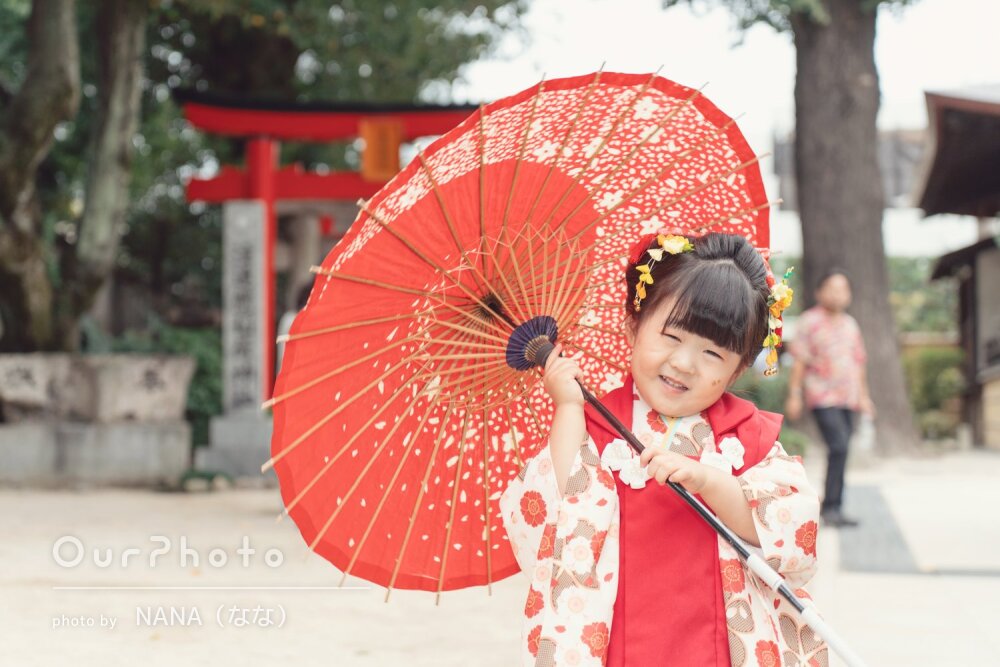 「楽しい撮影時間」華やかな晴れ着姿が可愛い女の子！七五三の撮影
