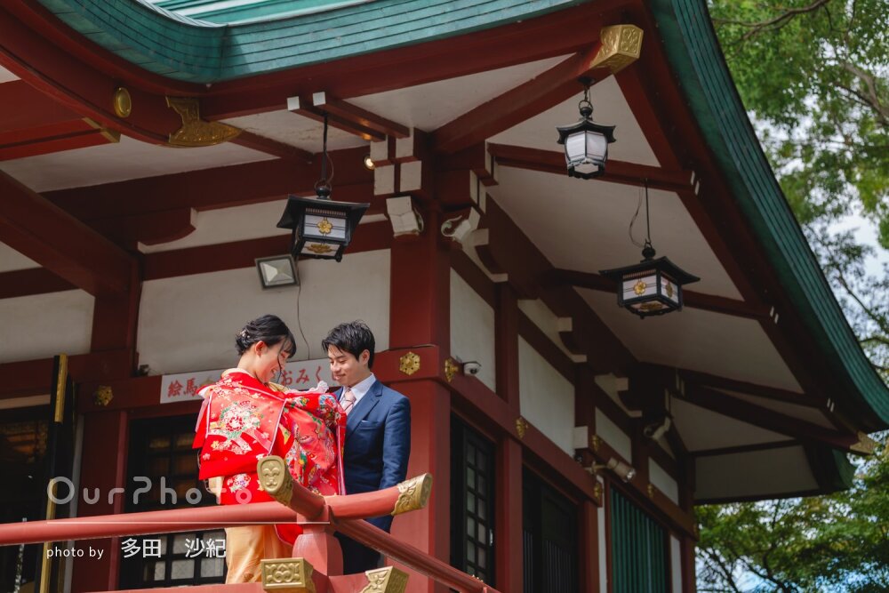 「大正解でした！！」ママの和装と赤い掛け着が色鮮やかなお宮参りの撮影