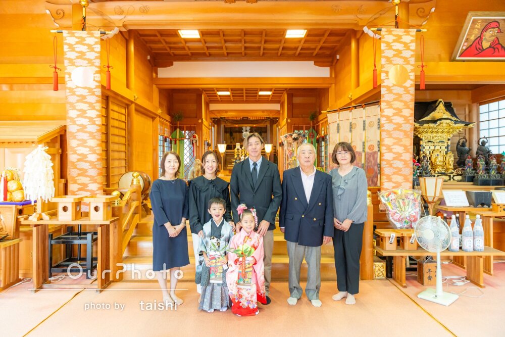 「リラックスした自然な表情」兄妹揃ってかわいい笑顔の七五三の撮影