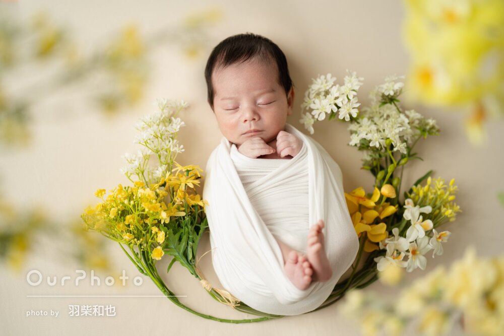 「貴重な新生児期の記録」淡い色合いが素敵なニューボーンフォトの撮影