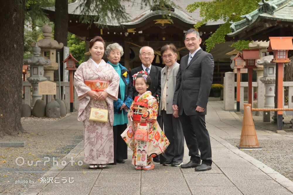 「楽しそうな笑顔を引き出して」日本髪がお似合いな女の子の七五三撮影