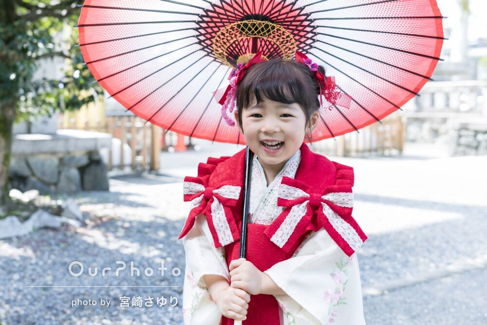 「良い思い出」リピーター様！赤いリボンが可愛い！被布姿で七五三の撮影