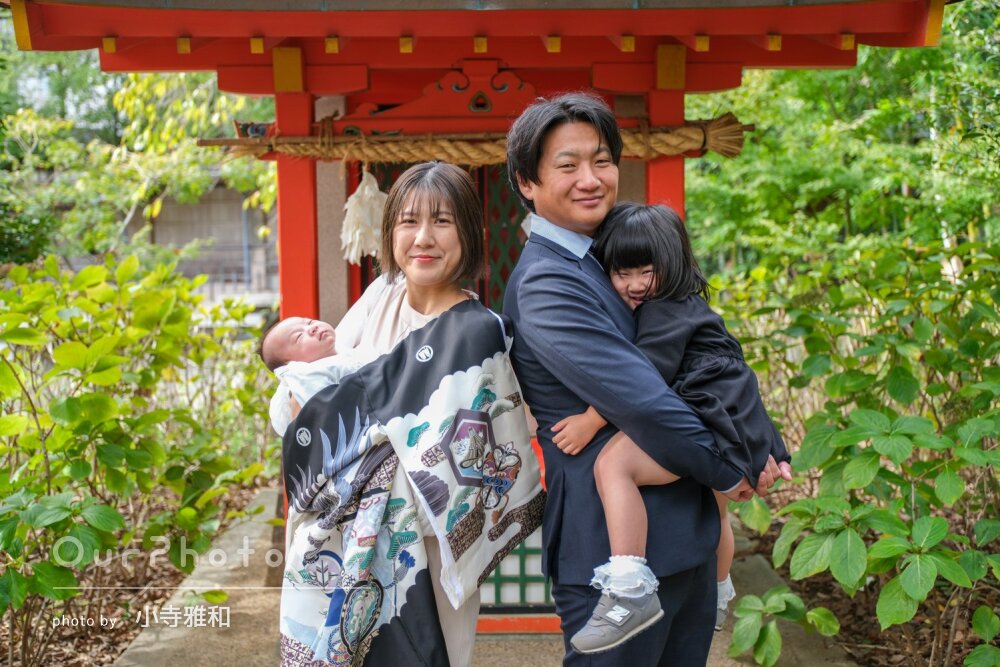 「とても綺麗に撮って」祖父母も一緒に笑顔で男の子のお宮参りの撮影