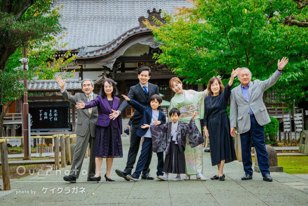 「どれも素敵」祖父母も一緒に和やかに！幸せ伝わる男の子の七五三の撮影