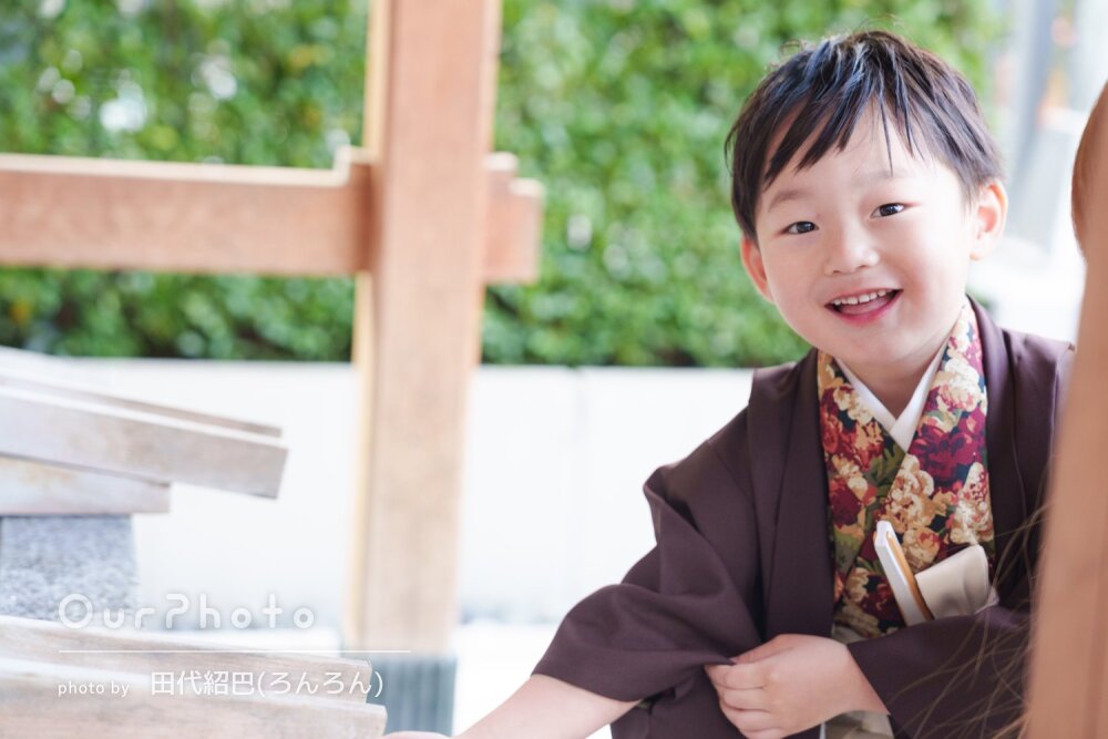 「笑顔にしようとたくさん声をかけ」お洒落な羽織袴姿で七五三の撮影