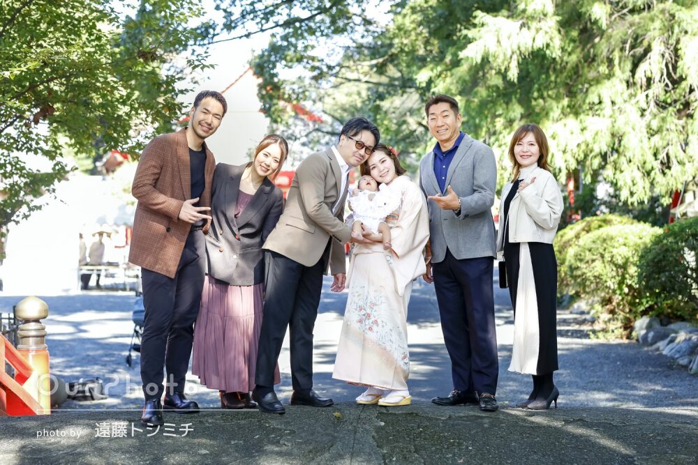 「富士山が映るスポット」親族揃って幸せな笑顔に満ちたお宮参りの撮影