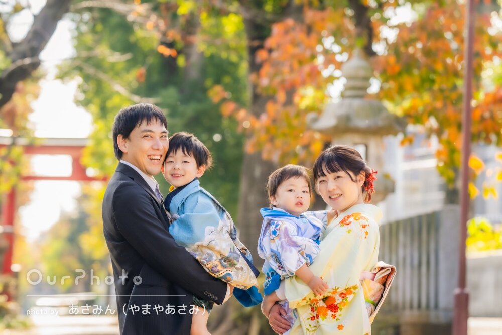 「子供達2人を盛り上げ」リピーター様！紅葉に和装が映える七五三の撮影