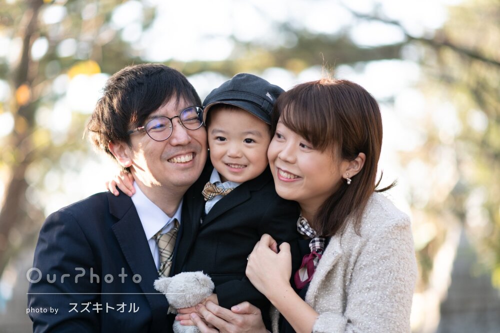 「色々シチュエーションを考えて」表情豊かな男の子！神社で七五三の撮影