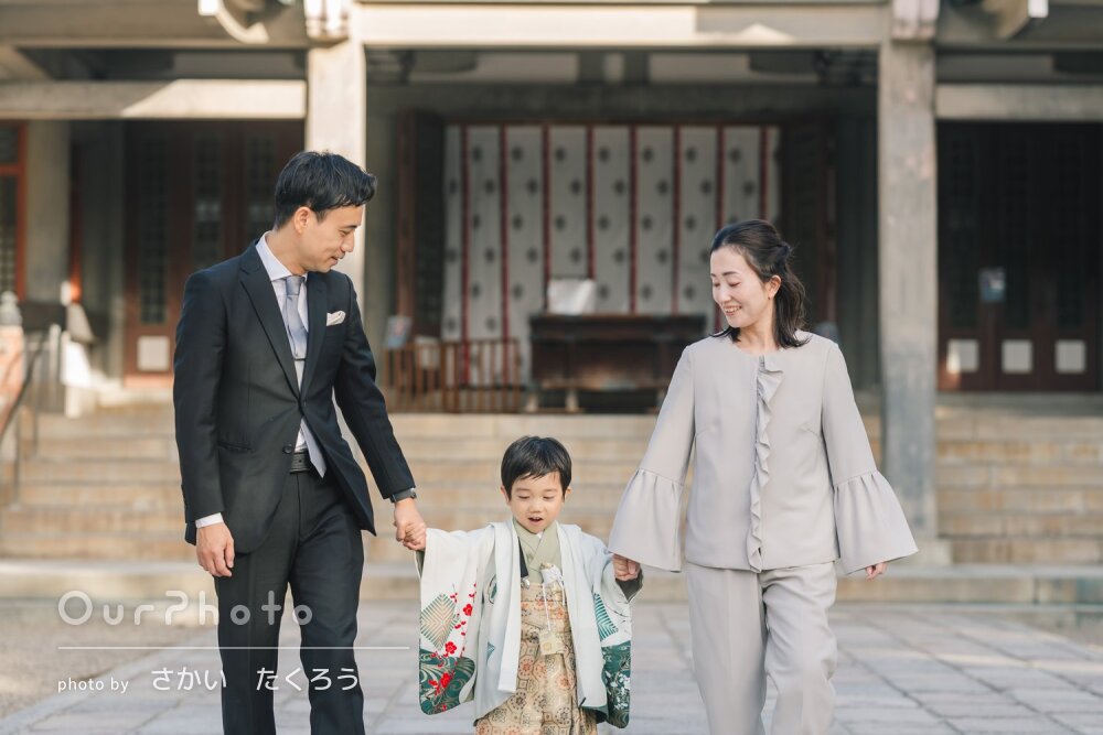 「様々なシーン」男の子の無邪気な笑顔が可愛い！3歳七五三の撮影