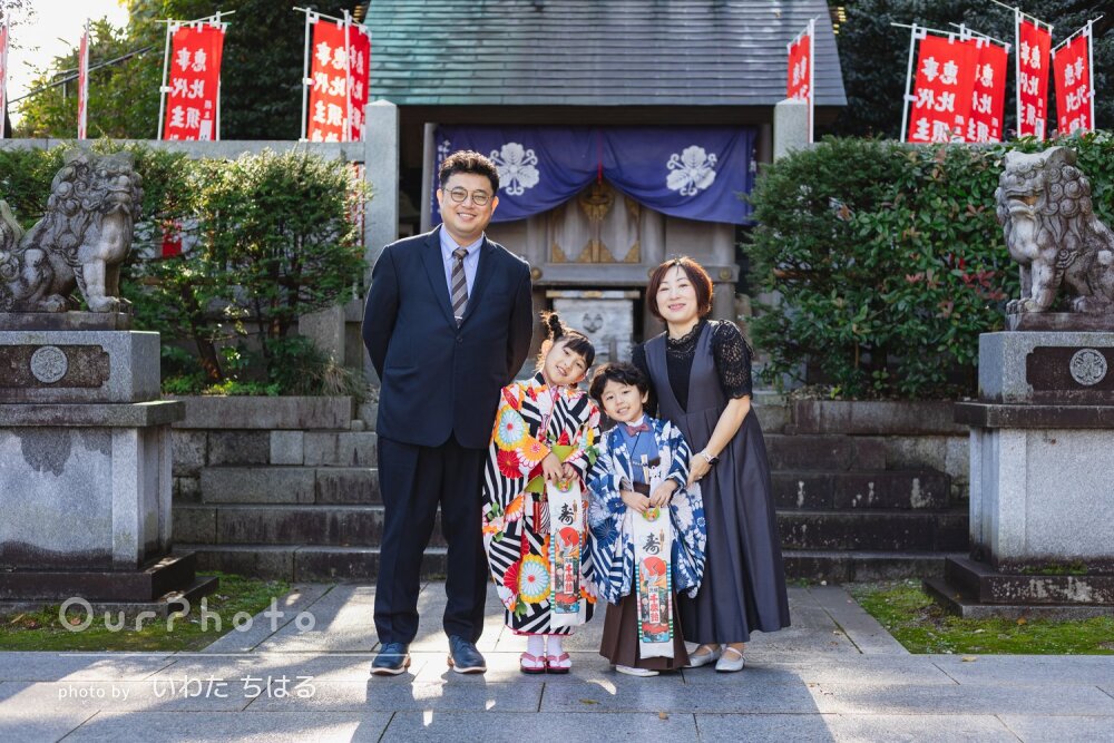 「100倍くらい愛くるしい」縞模様の晴れ着姿がよく似合う七五三の撮影