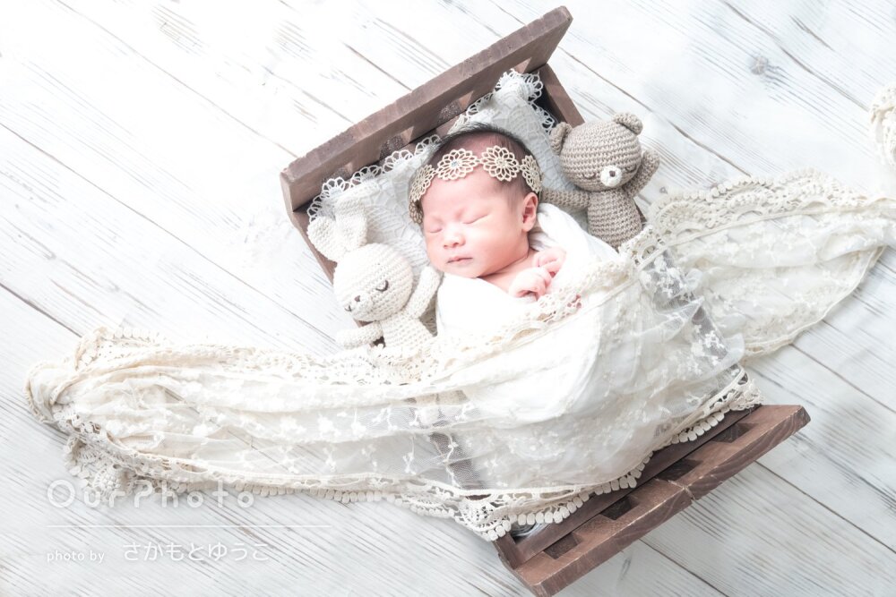 「とても嬉しかった」小物もオシャレに！愛らしいニューボーンフォト撮影