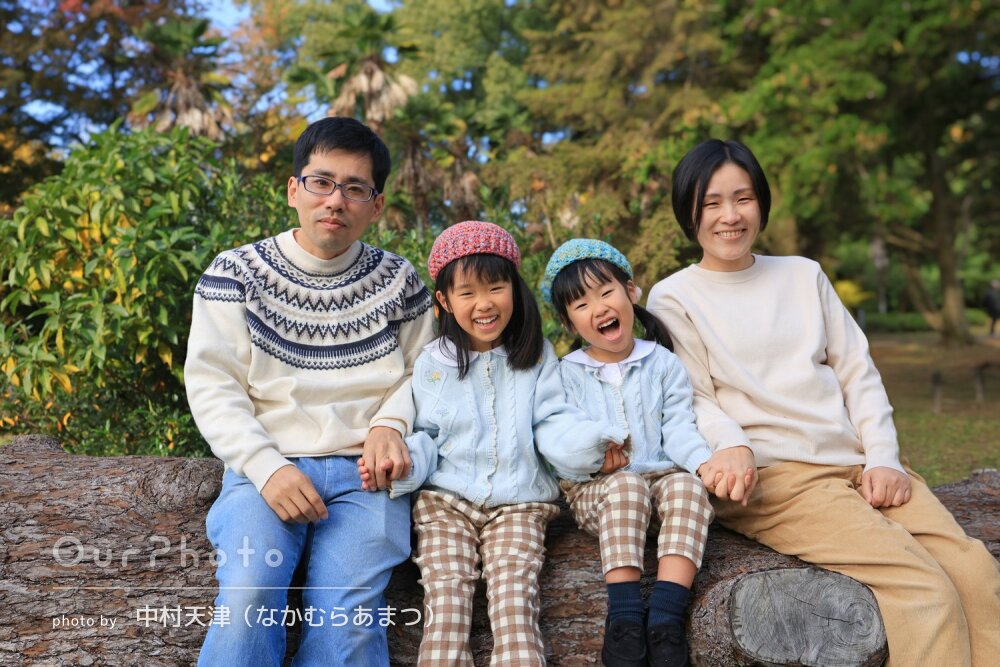 「楽しく自然な雰囲気」リピーター様！リンクコーデで家族写真の撮影