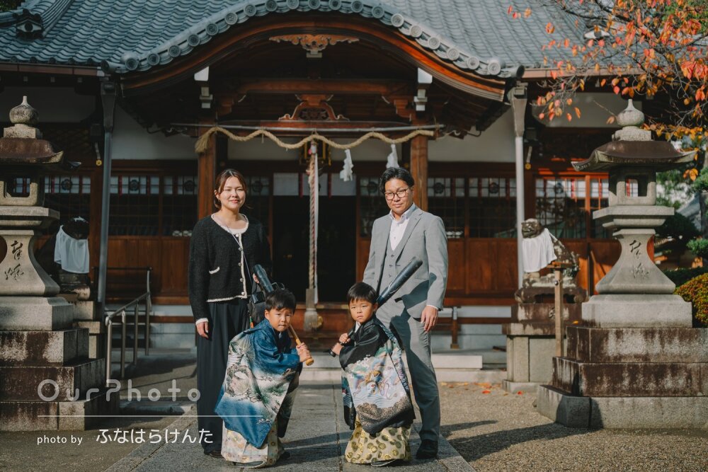 「わが子たちらしい姿」野球好きな兄弟の和装姿がかっこいい七五三の撮影