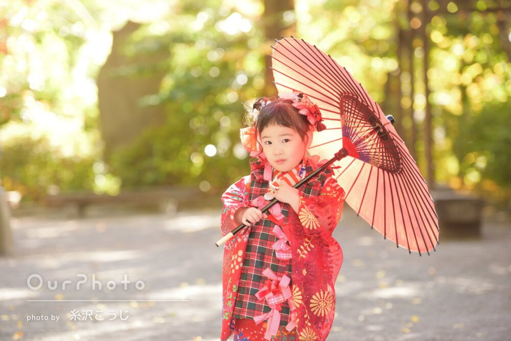 「柔らかい光をふんだんに取り込んだ」お洒落な晴れ着で3歳七五三の撮影