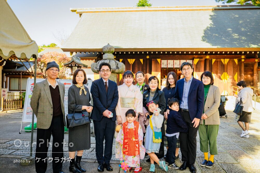 「背景や光・影の風合いもさまざまなバリエーション」女の子の七五三撮影