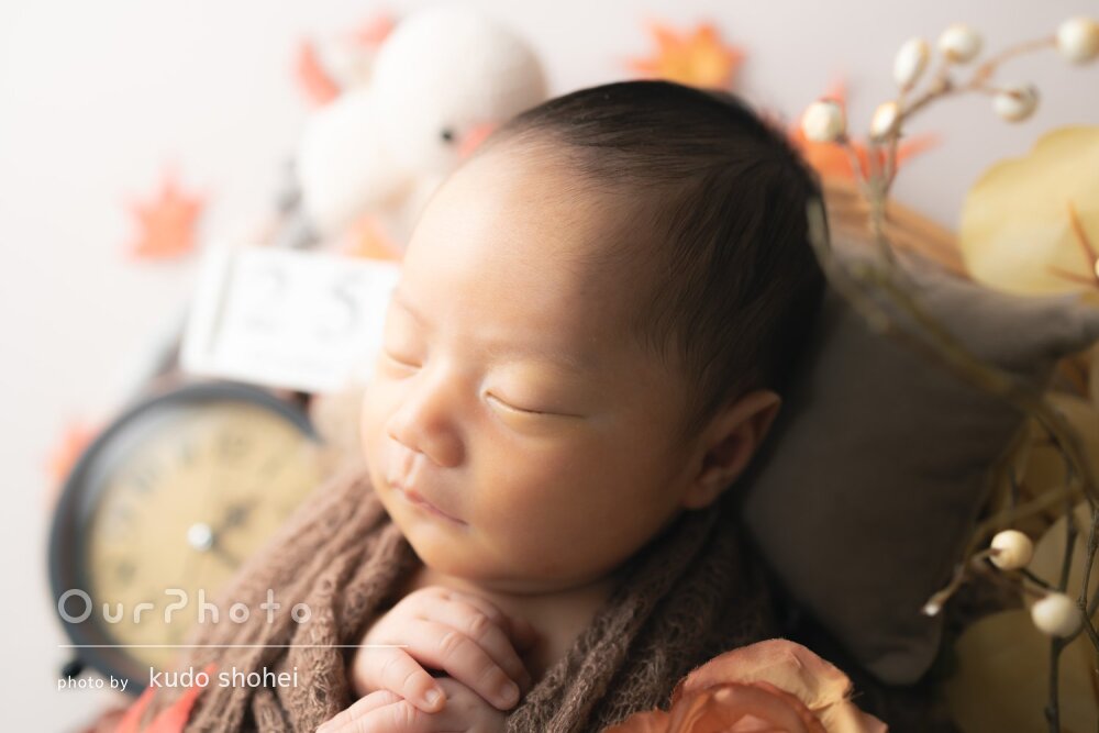 「とても可愛く撮って」自宅で季節感ある小物とニューボーンフォトの撮影