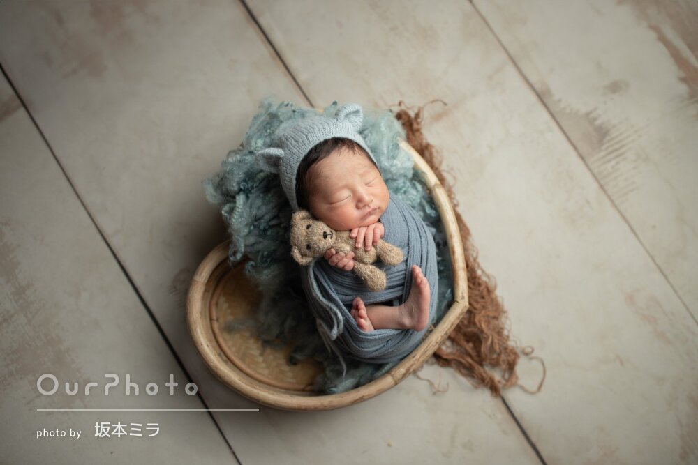 「 大満足でした」シックな色で際立つ可愛さ！ニューボーンフォトの撮影