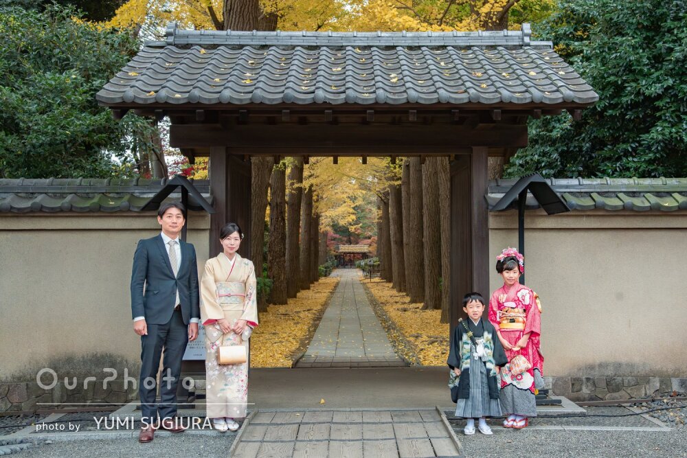 「雰囲気のある写真に」神社を彩る美しい紅葉！姉弟の七五三の撮影