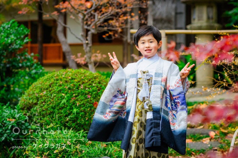 「本当に素敵な写真」紅葉とかっこいい羽織袴姿がマッチ！七五三の撮影