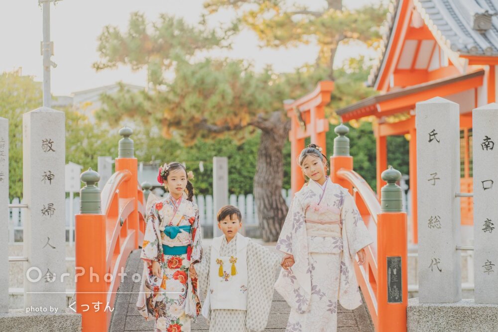 「一瞬の良い表情を逃さず」家族揃っての晴れ着姿が華やかな七五三の撮影