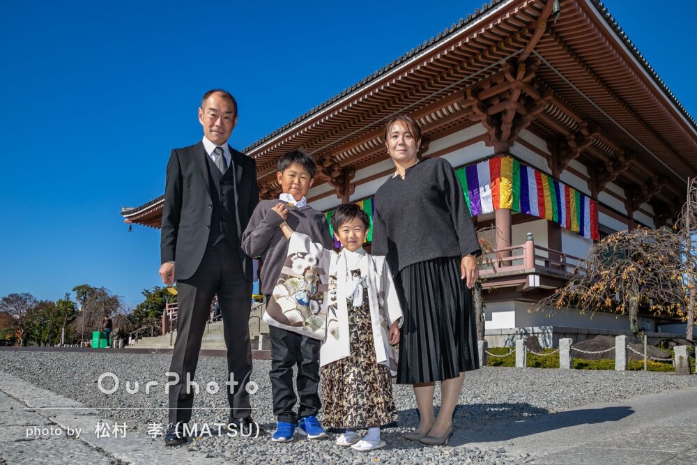 「とても良かった」白地の羽織が映える！秋晴れの下で楽しく七五三の撮影