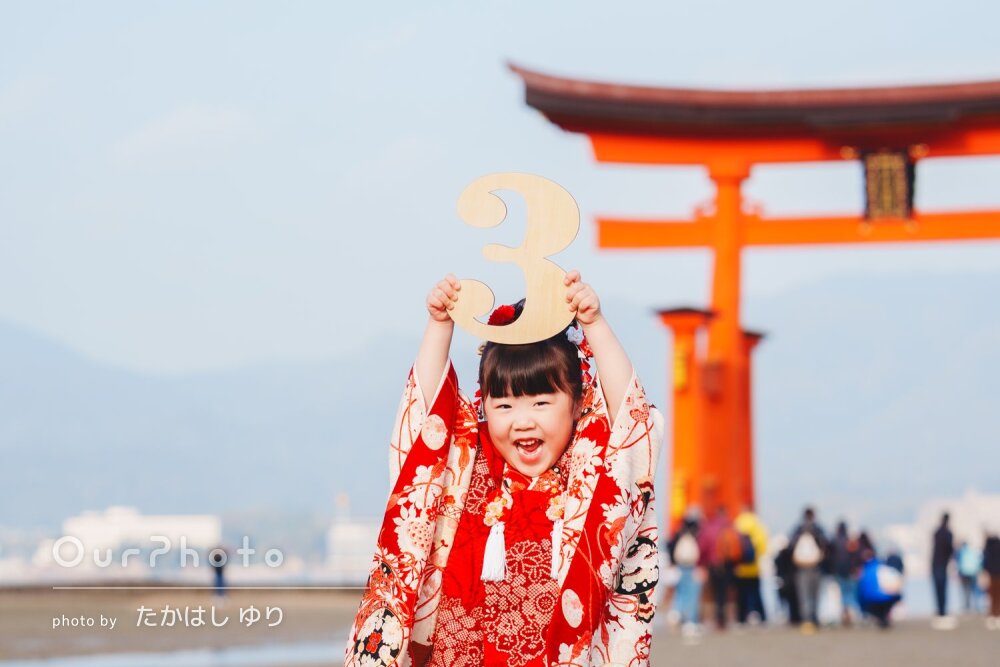 「どれも素敵なものばかり」目をひく晴れ着姿が愛らしい3歳七五三の撮影