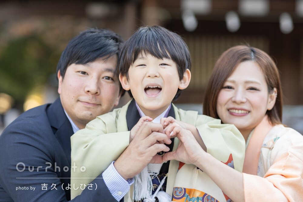 「息子もとても嬉しそう」ご家族のナチュラルな笑顔が溢れる七五三の撮影