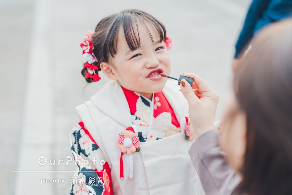「ずっと笑顔で接してくださり」紅白の被布がお似合い！七五三の撮影