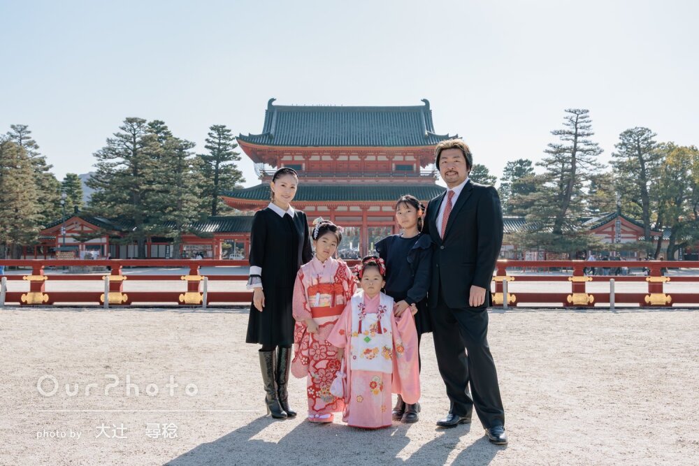 「とっても素敵」愛らしい和装の姉妹！銀杏が美しい神社で七五三の撮影