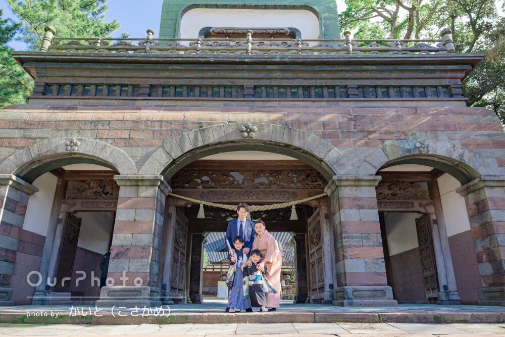 「色々な表情をたくさん」ふたり一緒の笑顔が可愛い！兄弟で七五三の撮影