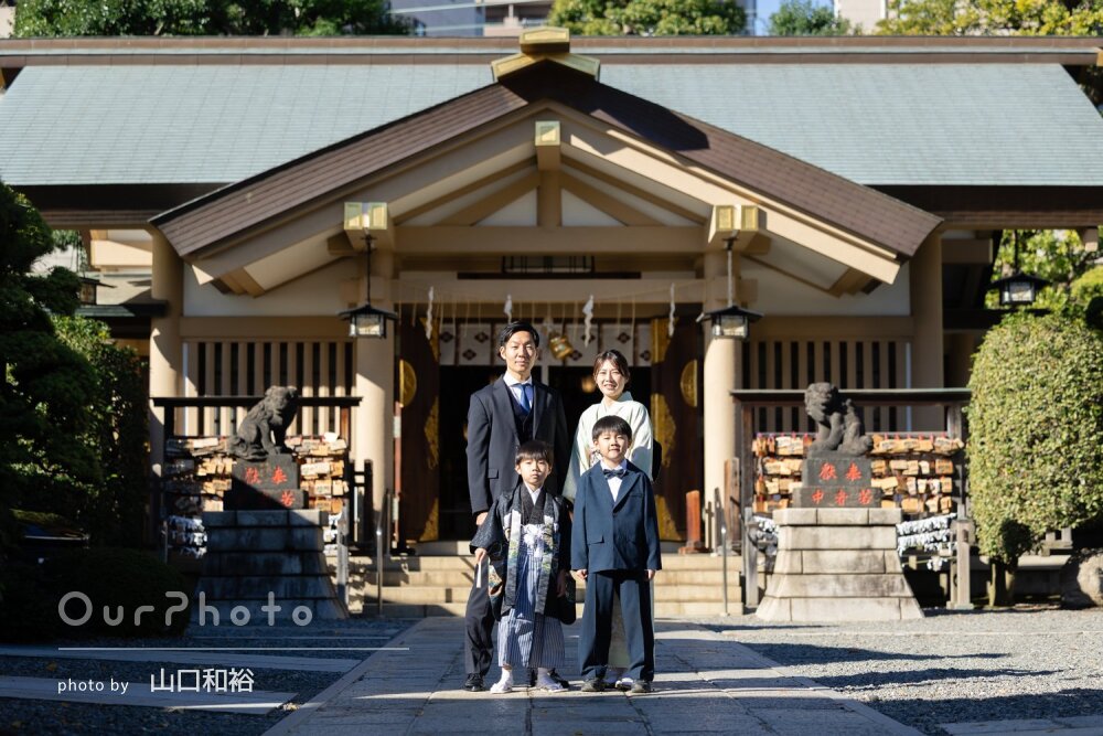「自然な笑顔」光の入り方が素敵！和装姿で凛々しい男の子の七五三の撮影