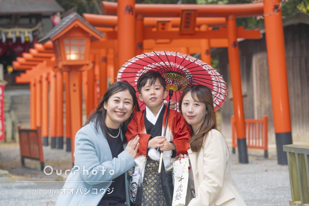 「人柄とプロの技術に感動」華やかな袴姿！5歳男の子の七五三撮影